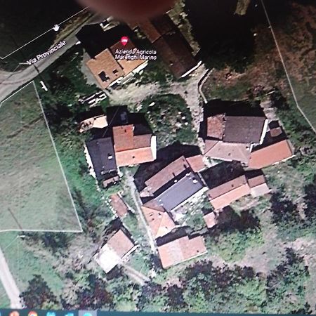 Apartamento Segarati Relax La Maiolica Bardi Exterior foto